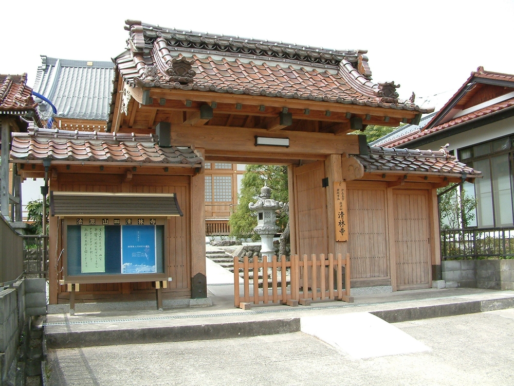 寺院入口